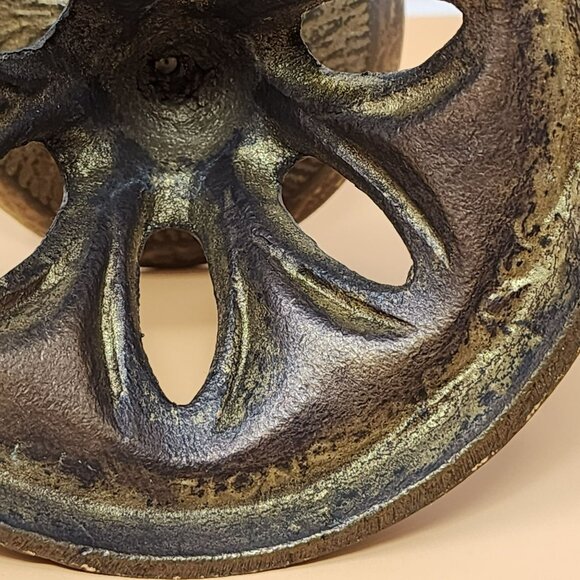 Pair Of Vintage Mid-Century Modern Brass Candle Holders - Picture 6 of 12